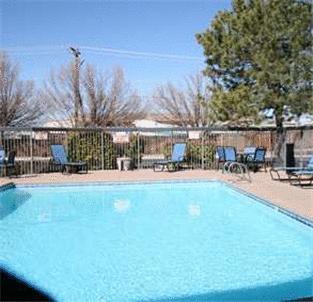 Hotel Days & By Wyndham North
